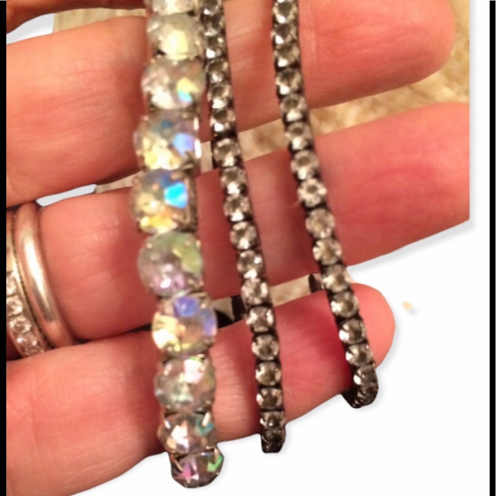 Adjustable bracelet Set of 3 stretch crystal style bracelets